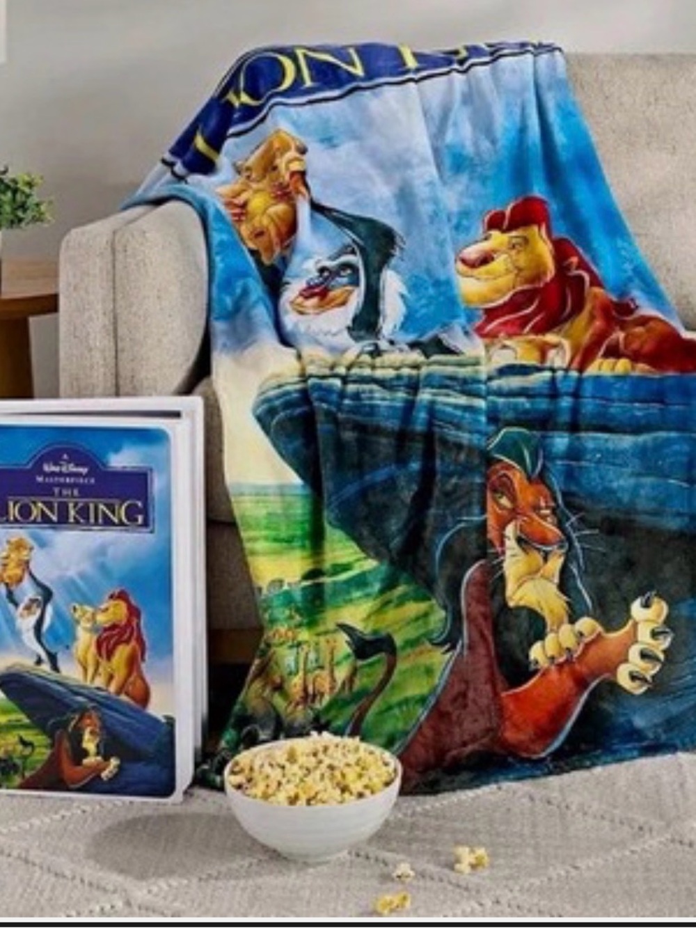 The Lion King Plush Throw Blanket - Multicolor